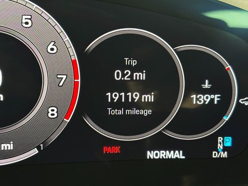 Used 2024 Porsche Cayenne image 24