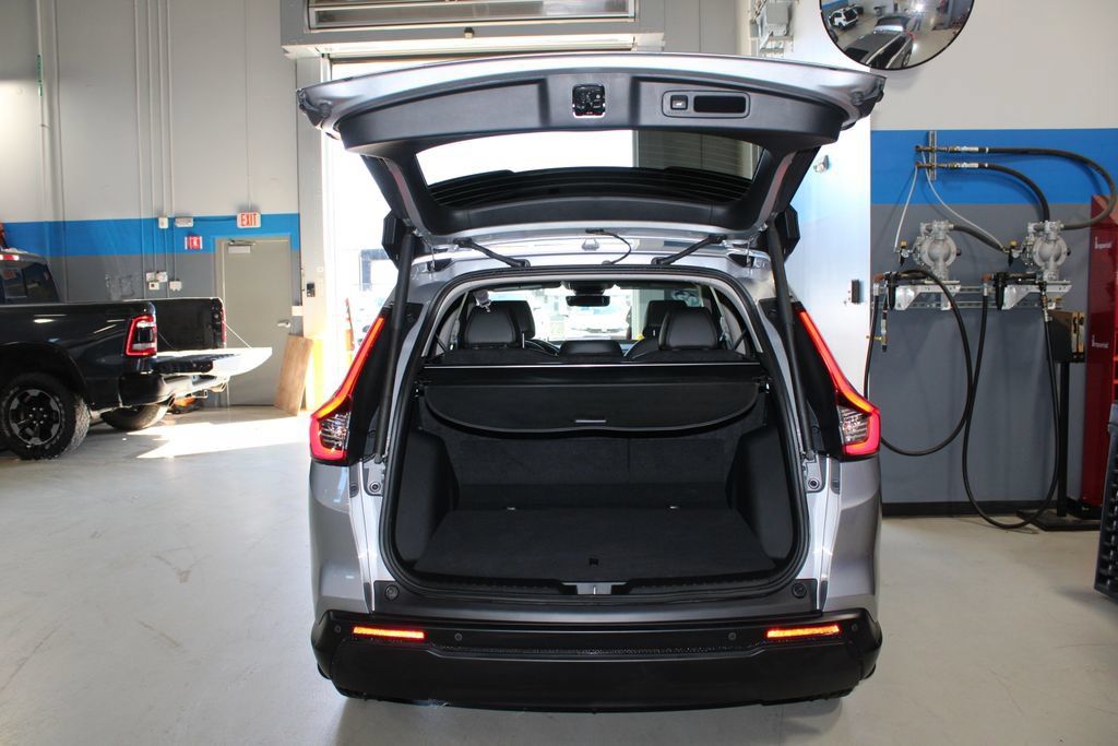Used 2025 Honda CR-V EX-L image 30