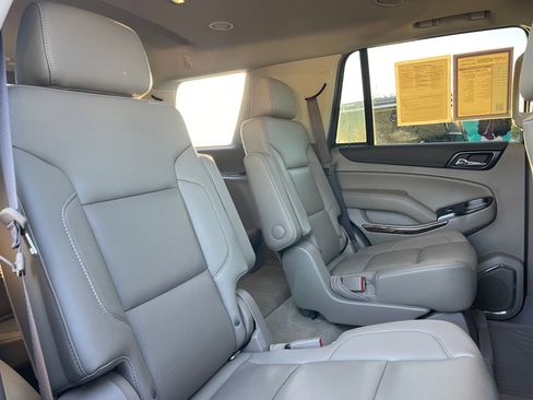 Used 2018 GMC Yukon SLT w/ Premium Edition image 25
