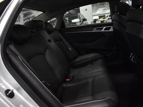 Used 2016 Hyundai Genesis 3.8 w/ Option Group 04 image 30