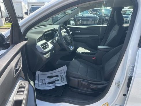 New 2027 Chevrolet Bolt LT FWD image 16
