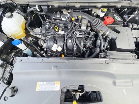 Used 2022 Ford Edge Titanium image 18