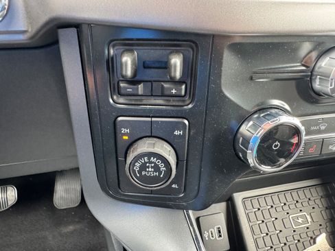 New 2025 Ford F150 XLT w/ Equipment Group 302A MID image 32