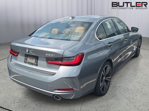 Certified 2024 BMW 330i Sedan w/ Convenience Package RWD image 10