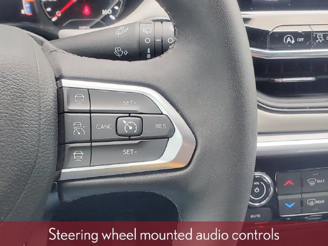 Used 2024 Jeep Compass Limited AWD/4WD image 14