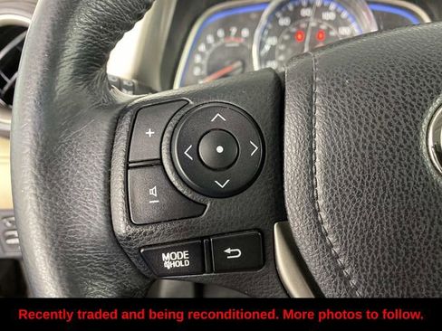 Used 2015 Toyota RAV4 Limited AWD/4WD image 17