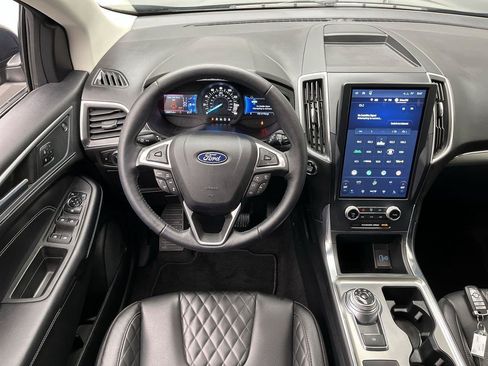 Used 2024 Ford Edge Titanium w/ Equipment Group 301A AWD/4WD image 16