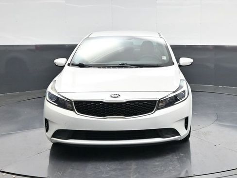 Used 2017 Kia Forte LX w/ LX Popular Package image 8