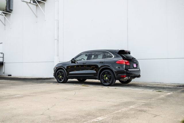 Used 2014 Porsche Cayenne S AWD/4WD image 20