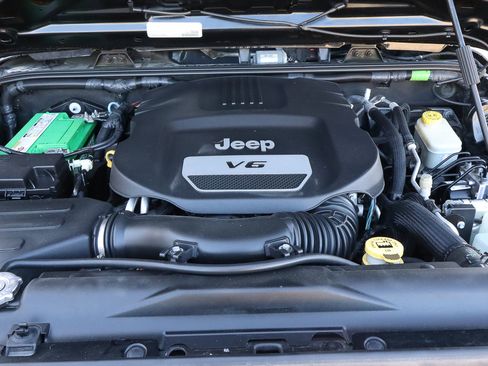 Used 2016 Jeep Wrangler Unlimited Sport w/ Quick Order Package 24S image 19