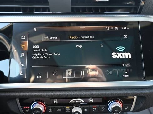 Used 2020 Audi Q3 2.0T Prestige image 46