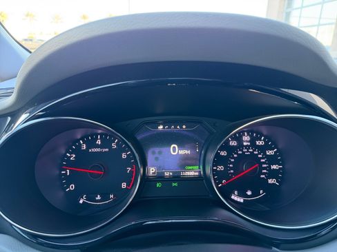 Used 2016 Kia Sedona SX Limited image 10