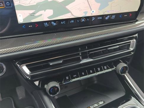 New 2026 Chevrolet Traverse High Country image 18