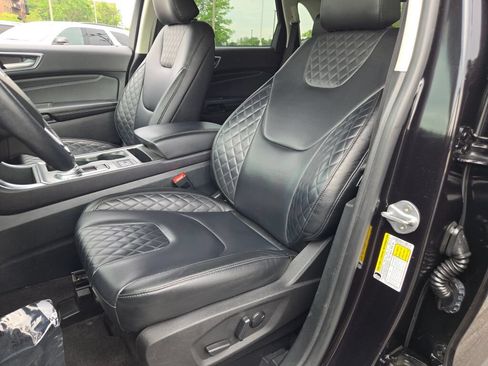 Used 2024 Ford Edge Titanium AWD/4WD image 30