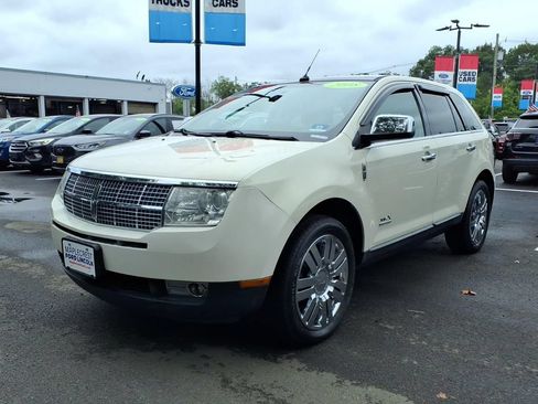 Used 2008 Lincoln MKX AWD image 2