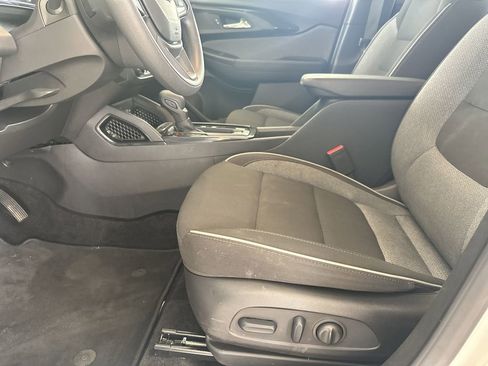 Certified 2023 Chevrolet TrailBlazer LT w/ Convenience Package image 15