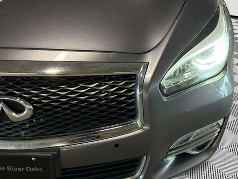 Used 2016 INFINITI Q70 L 3.7 RWD image 12