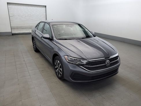 Used 2024 Volkswagen Jetta S image 13