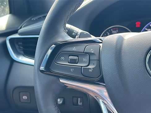 Used 2023 Buick Enclave Premium image 30