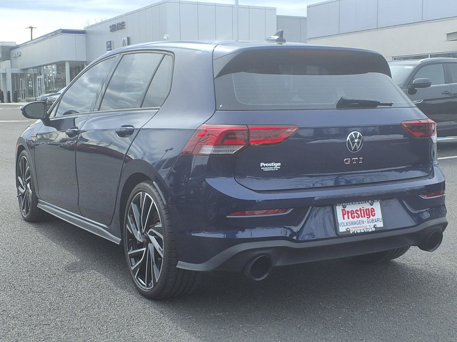 Used 2024 Volkswagen GTI Autobahn FWD image 5