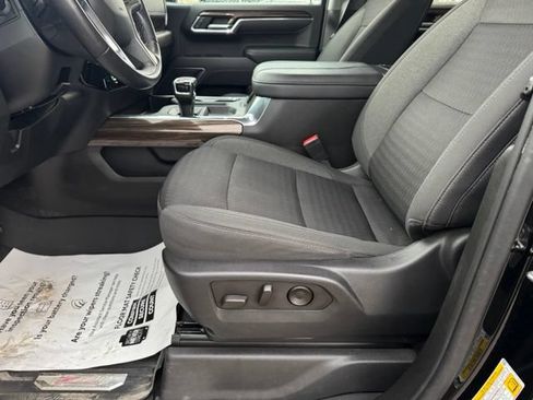 Used 2023 Chevrolet Silverado 1500 RST AWD/4WD image 5