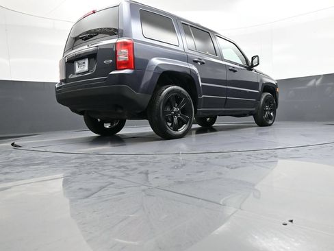 Used 2015 Jeep Patriot Sport w/ Power Value Group FWD image 29