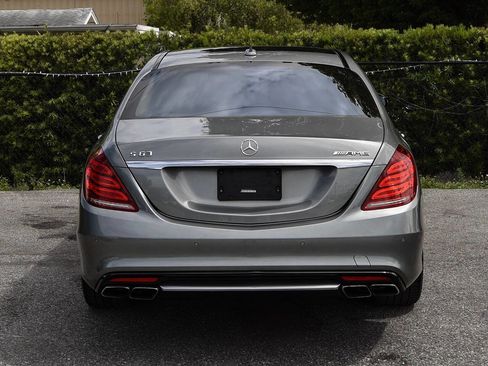 Used 2015 Mercedes-Benz S 63 AMG 4MATIC Sedan w/ Executive Rear Seat Package image 9