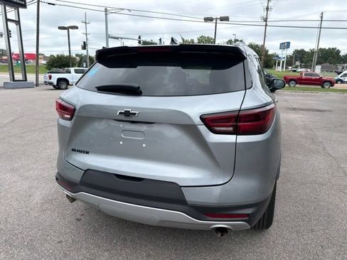 Used 2023 Chevrolet Blazer LT w/ Midnight/Sport Edition FWD image 19