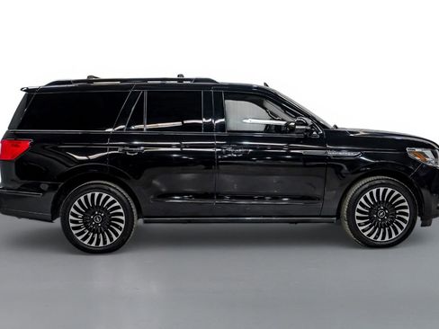 Used 2020 Lincoln Navigator Black Label w/ Cargo Convenience Package AWD/4WD image 5
