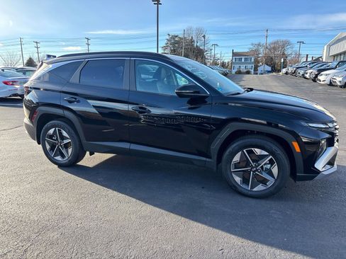 Certified 2025 Hyundai Tucson SEL image 4