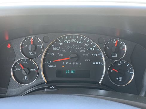 New 2026 Chevrolet Express 2500 w/ Driver Convenience Package RWD image 8