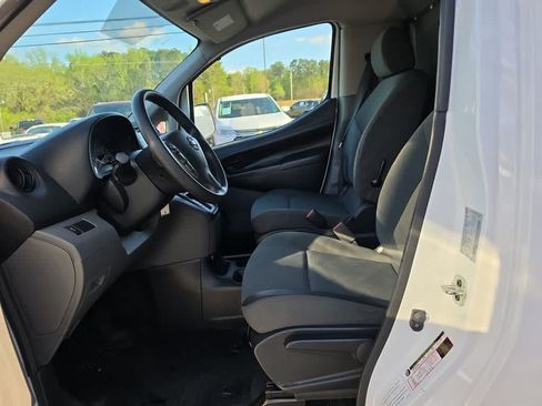 Used 2020 Nissan NV200 S FWD image 13