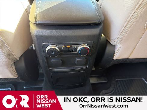 Used 2022 Ford Explorer 2WD image 16
