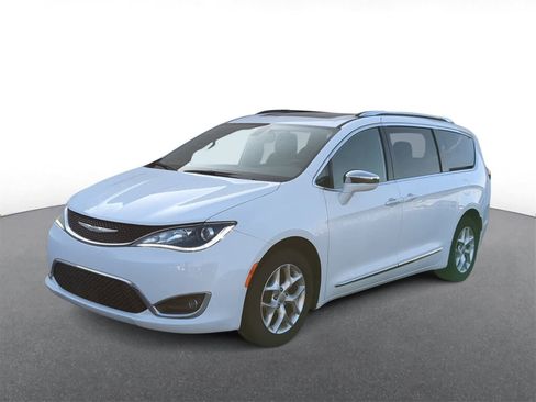 Used 2020 Chrysler Pacifica Limited image 4
