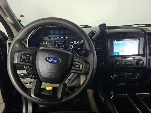 Used 2018 Ford F150 XL w/ Equipment Group 101A Mid AWD/4WD image 5