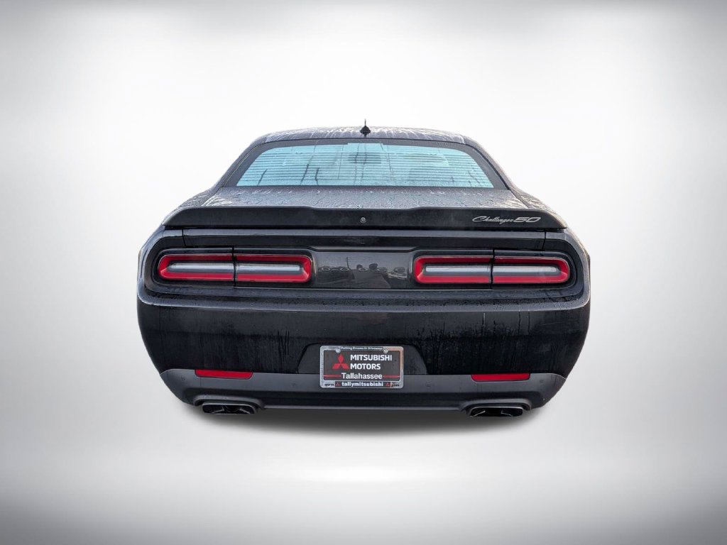 Used 2020 Dodge Challenger R/T RWD image 5
