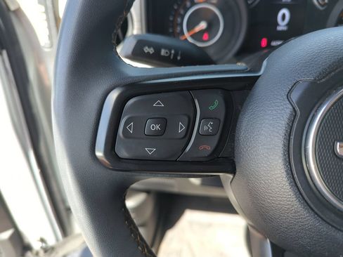 Used 2024 Jeep Wrangler Unlimited Sport AWD/4WD image 22