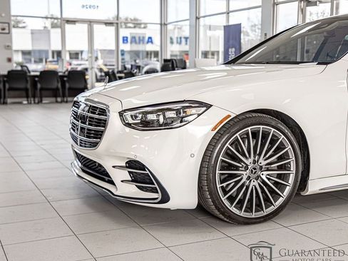 Used 2023 Mercedes-Benz S 500 4MATIC w/ AMG Line image 5