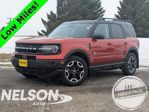 Used 2022 Ford Bronco Sport Outer Banks w/ Tech Package image 1