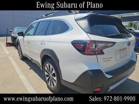 Used 2024 Subaru Outback Limited XT AWD/4WD image 4