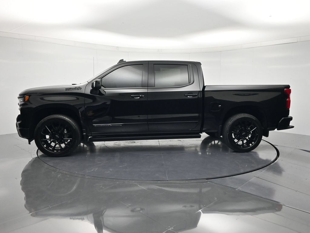 Used 2026 Chevrolet Silverado 1500 High Country w/ Midnight Edition AWD/4WD image 8