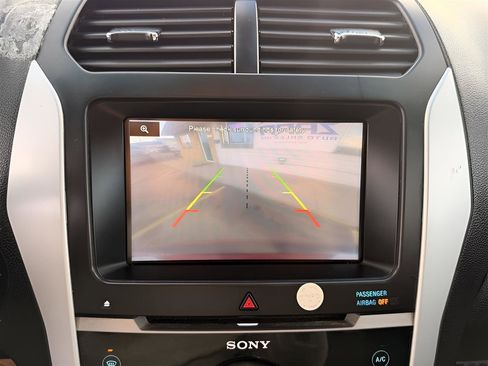 Used 2014 Ford Explorer Limited w/ Equipment Group 302A image 27