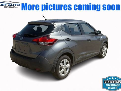Used 2020 Nissan Kicks S FWD image 2
