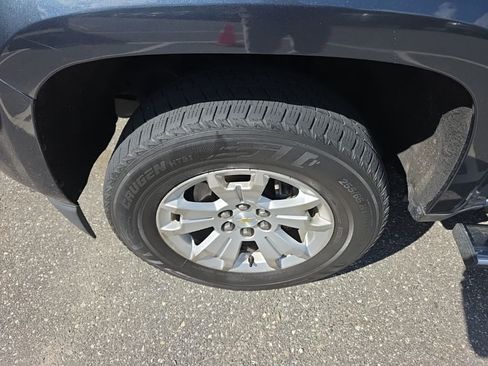 Used 2019 Chevrolet Colorado LT w/ Luxury Package, Chrome image 4