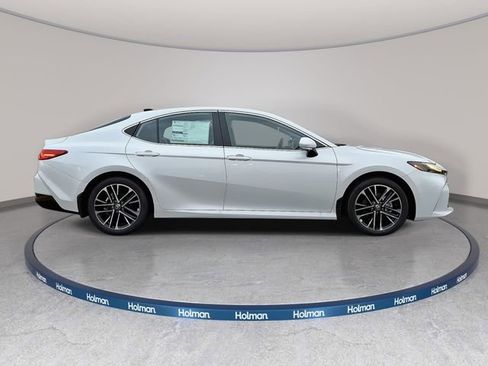 New 2026 Toyota Camry XSE AWD/4WD image 3