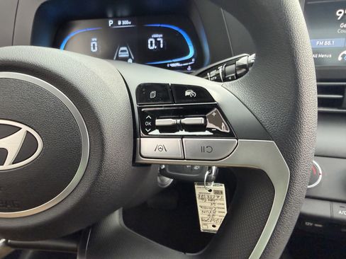 New 2026 Hyundai Elantra SE FWD image 27