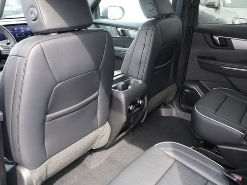 New 2026 Buick Enclave Preferred w/ Power Package AWD/4WD image 13