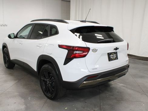 New 2026 Chevrolet Trax ACTIV image 7