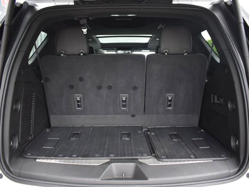 Used 2021 Chevrolet Tahoe Premier AWD/4WD image 21