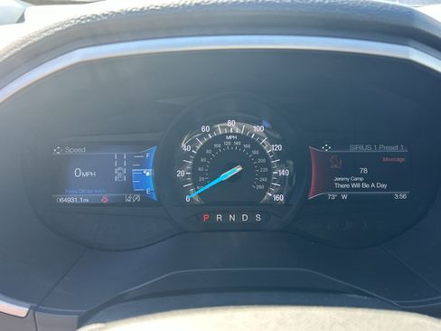 Used 2019 Ford Edge SEL w/ Equipment Group 201A AWD/4WD image 19